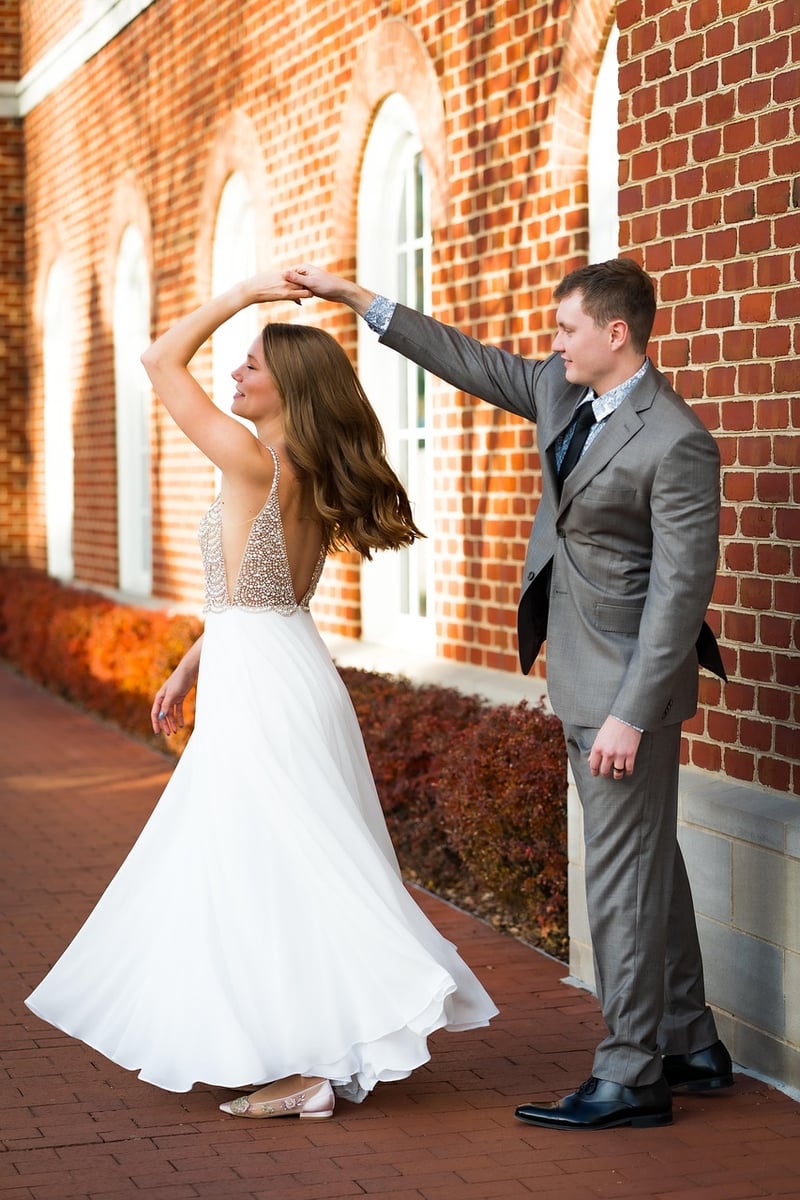 Snowy Elopements